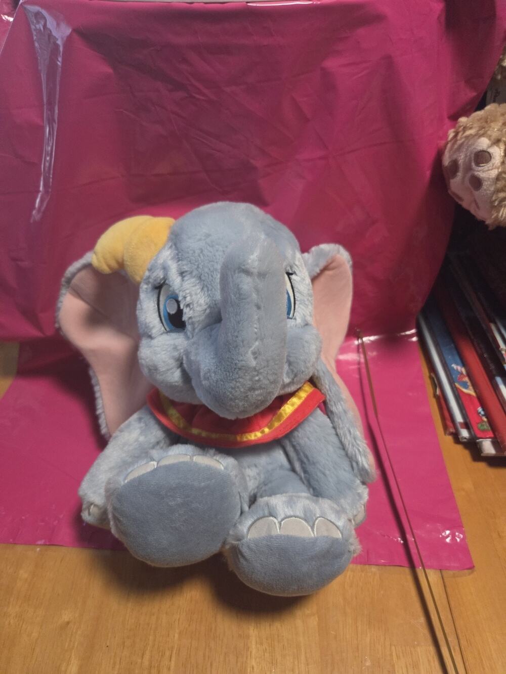Disney World Parks Dumbo Plush 10” Elephant Big Feet Stuffed Toy Super Soft